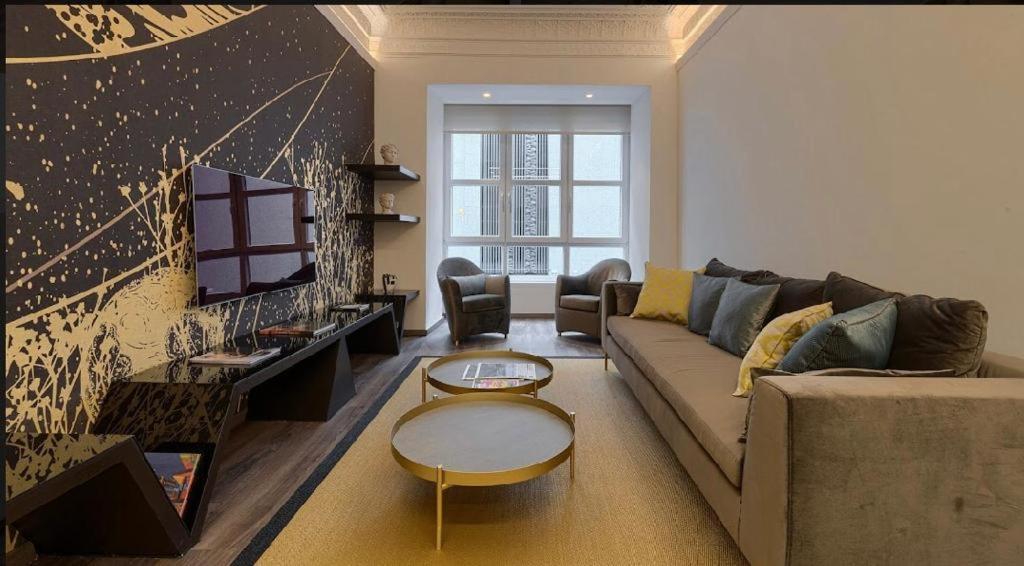 Abando Suites By Next Stop Bilbao Bagian luar foto