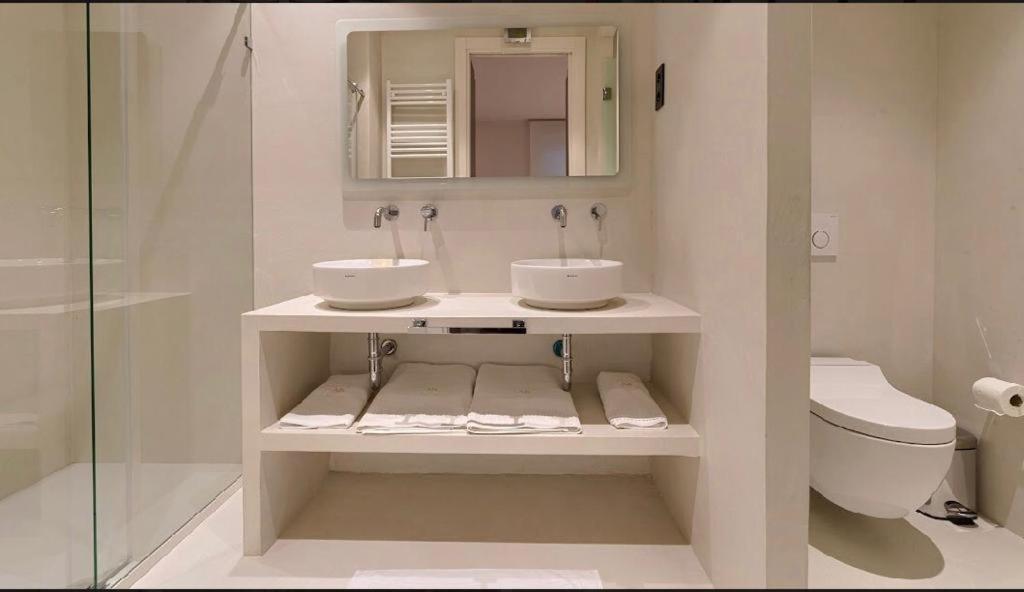 Abando Suites By Next Stop Bilbao Bagian luar foto